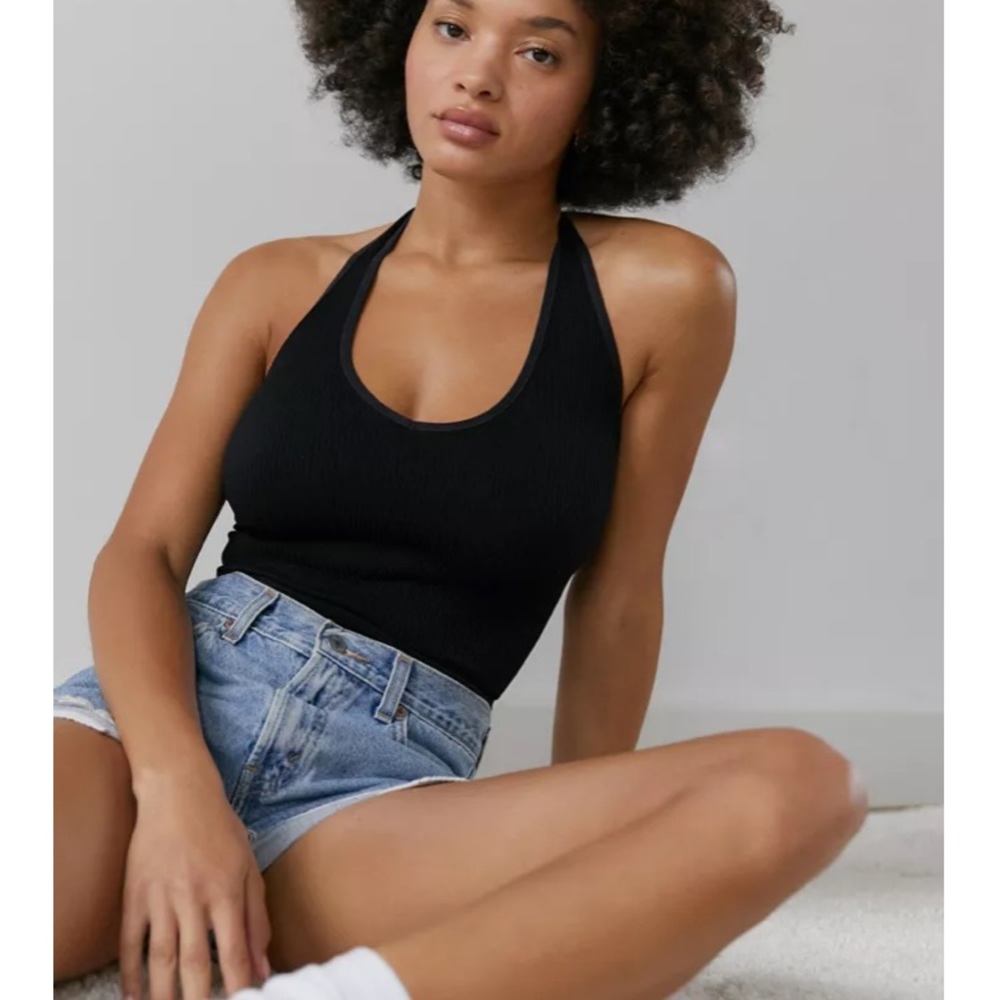 Black seamless halter crop top / bra top